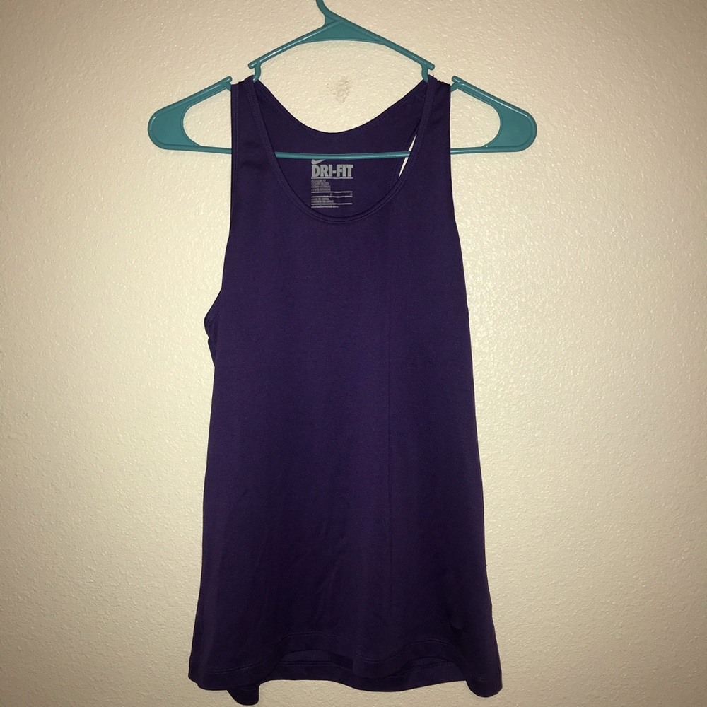 Nike dri-fit racerback tank tops• large